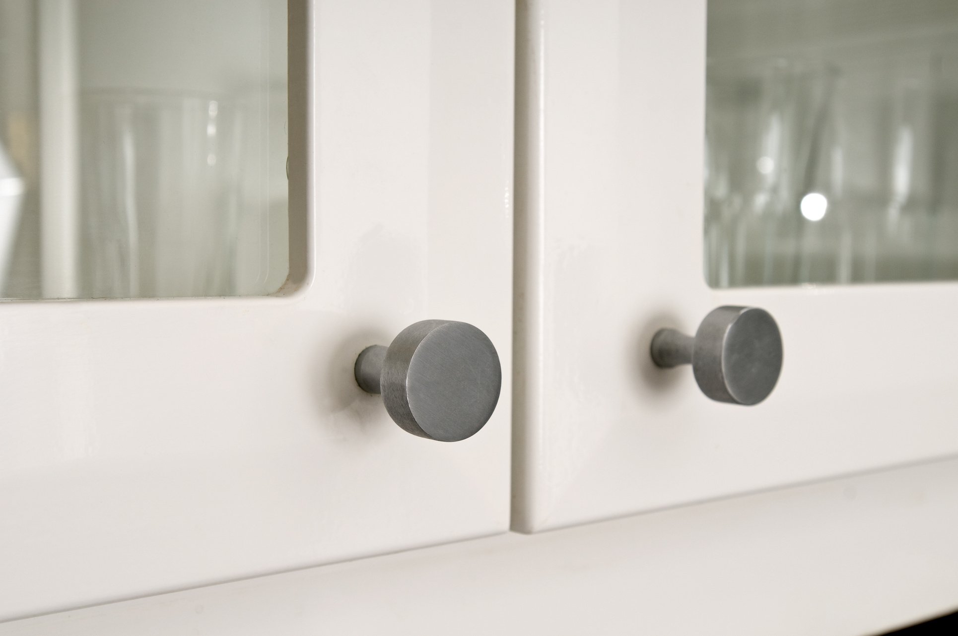 Knobs on kitchen cabinets